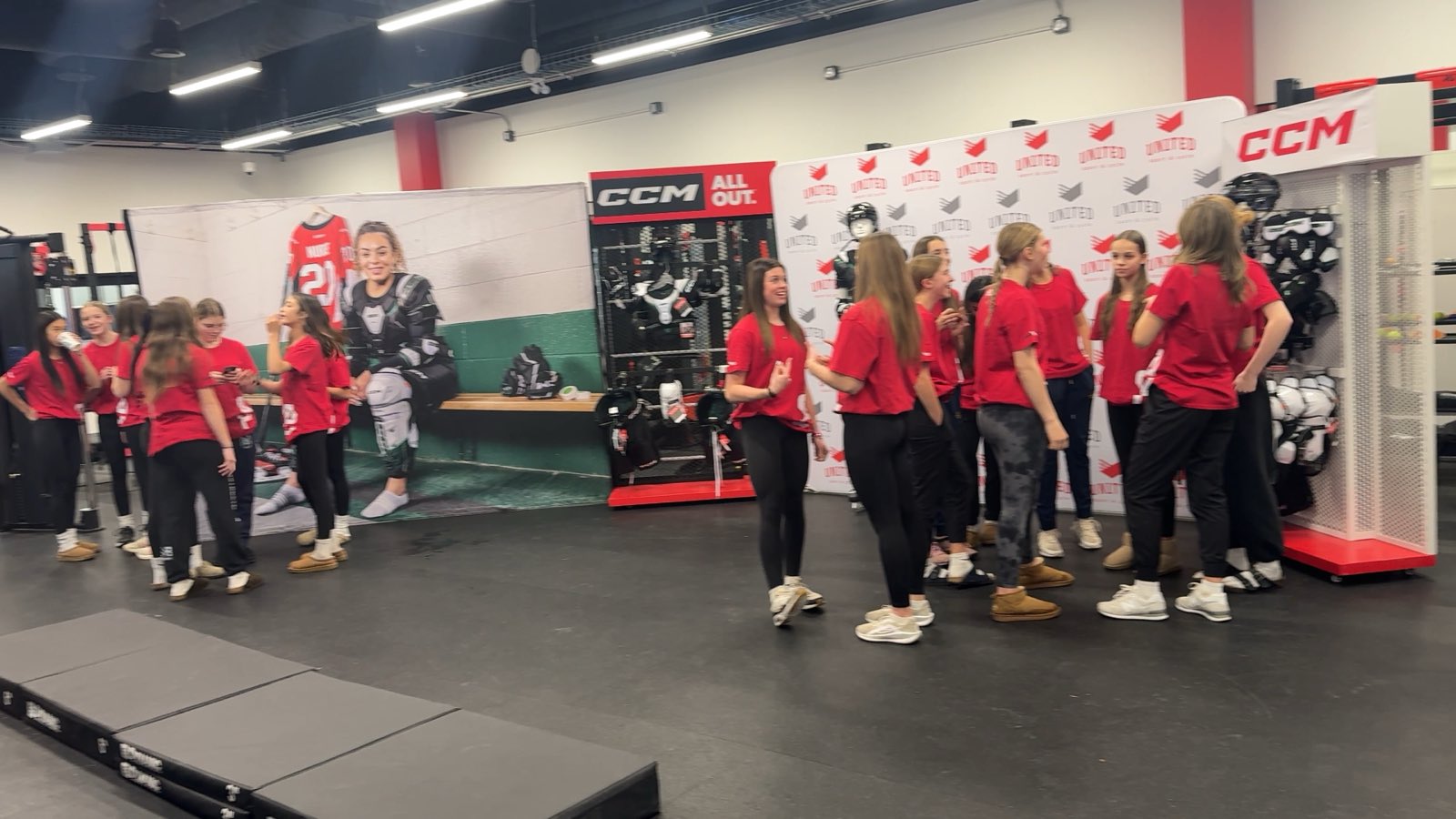 Hockeyology Season Readiness camp on the ice